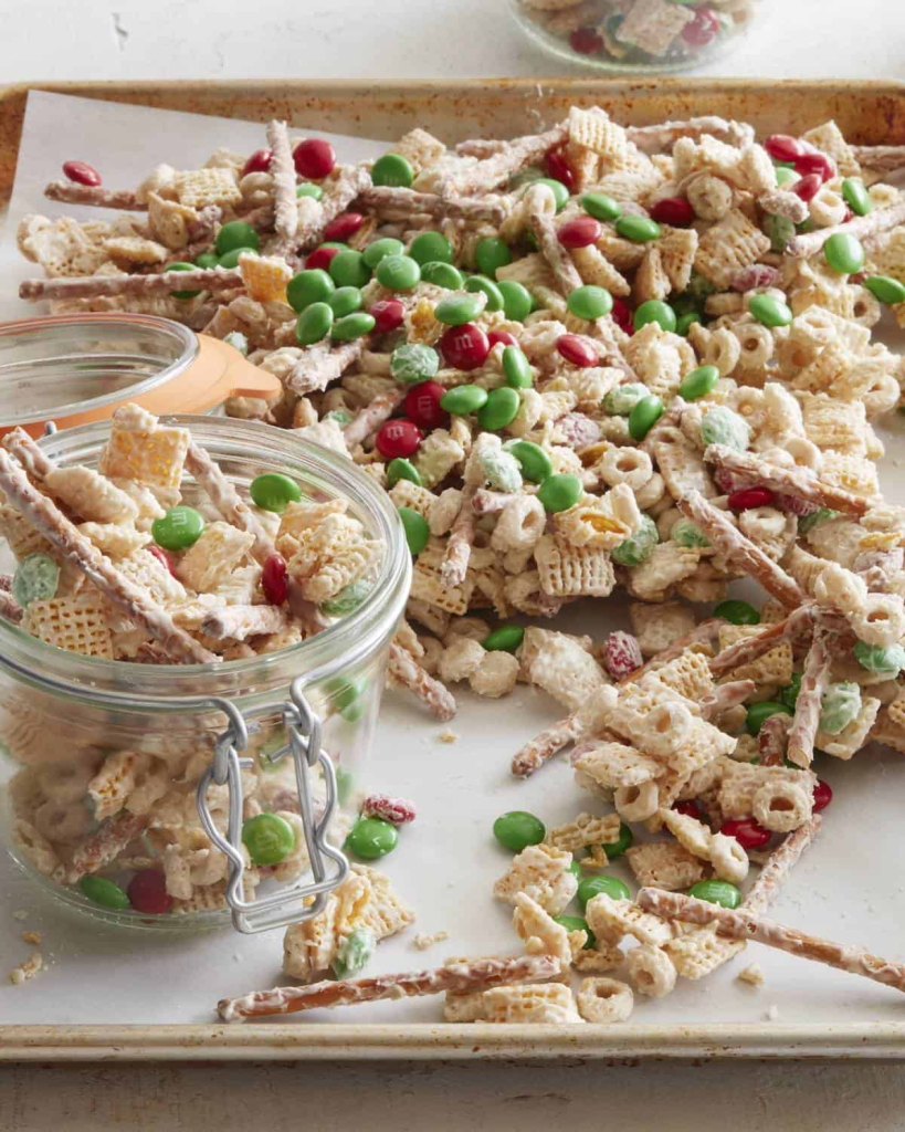Christmas Snack Mix