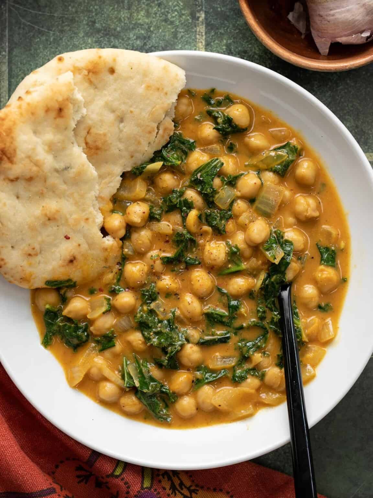 Chickpea Coconut Curry